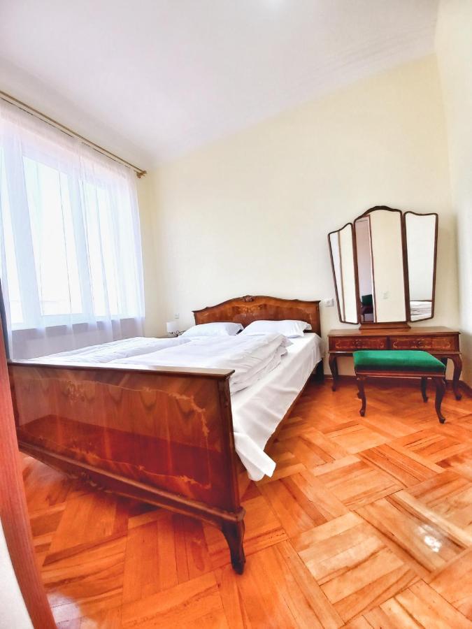 Гостевой дом Top Floor Телави Экстерьер фото