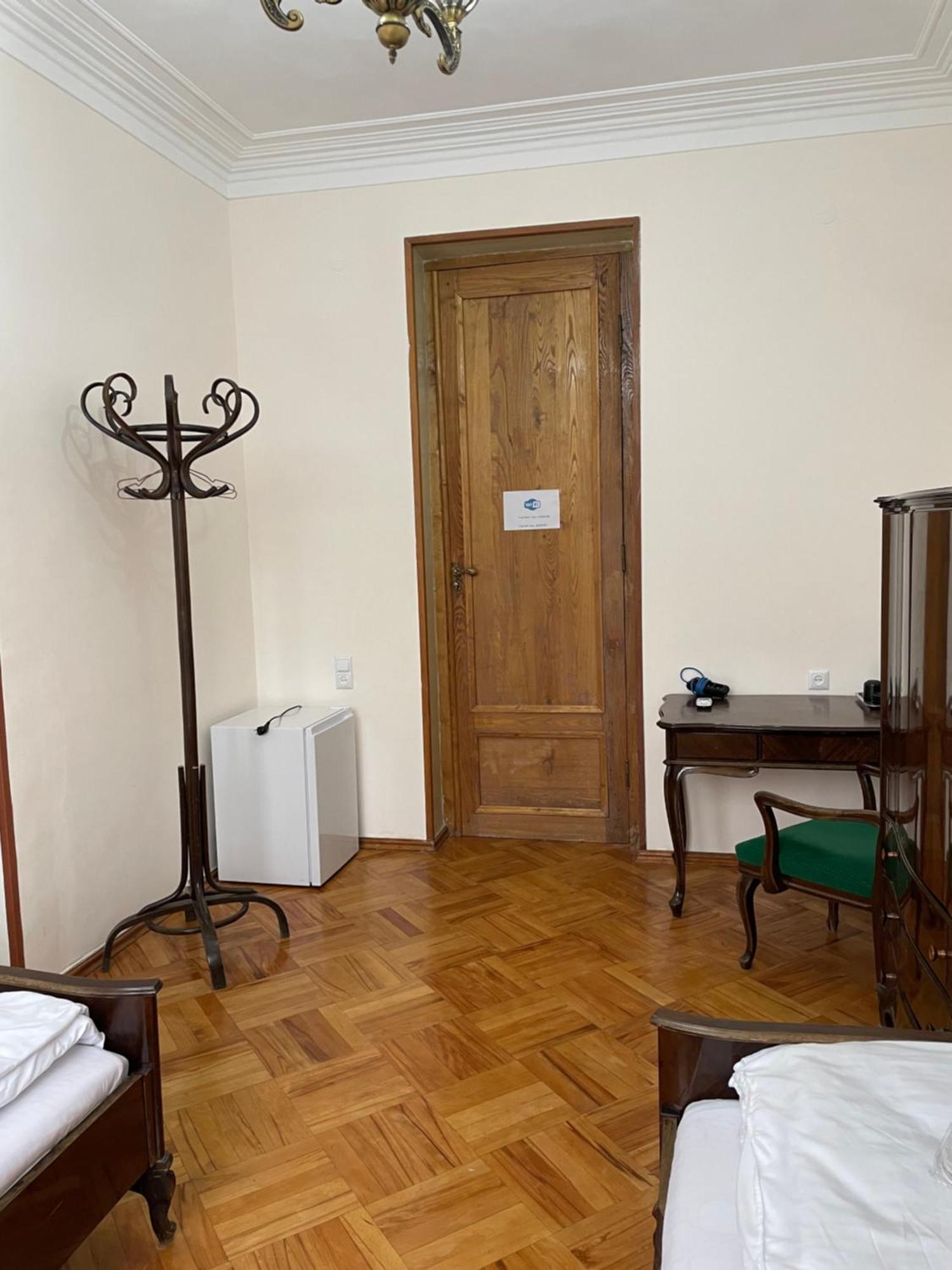 Гостевой дом Top Floor Телави Экстерьер фото