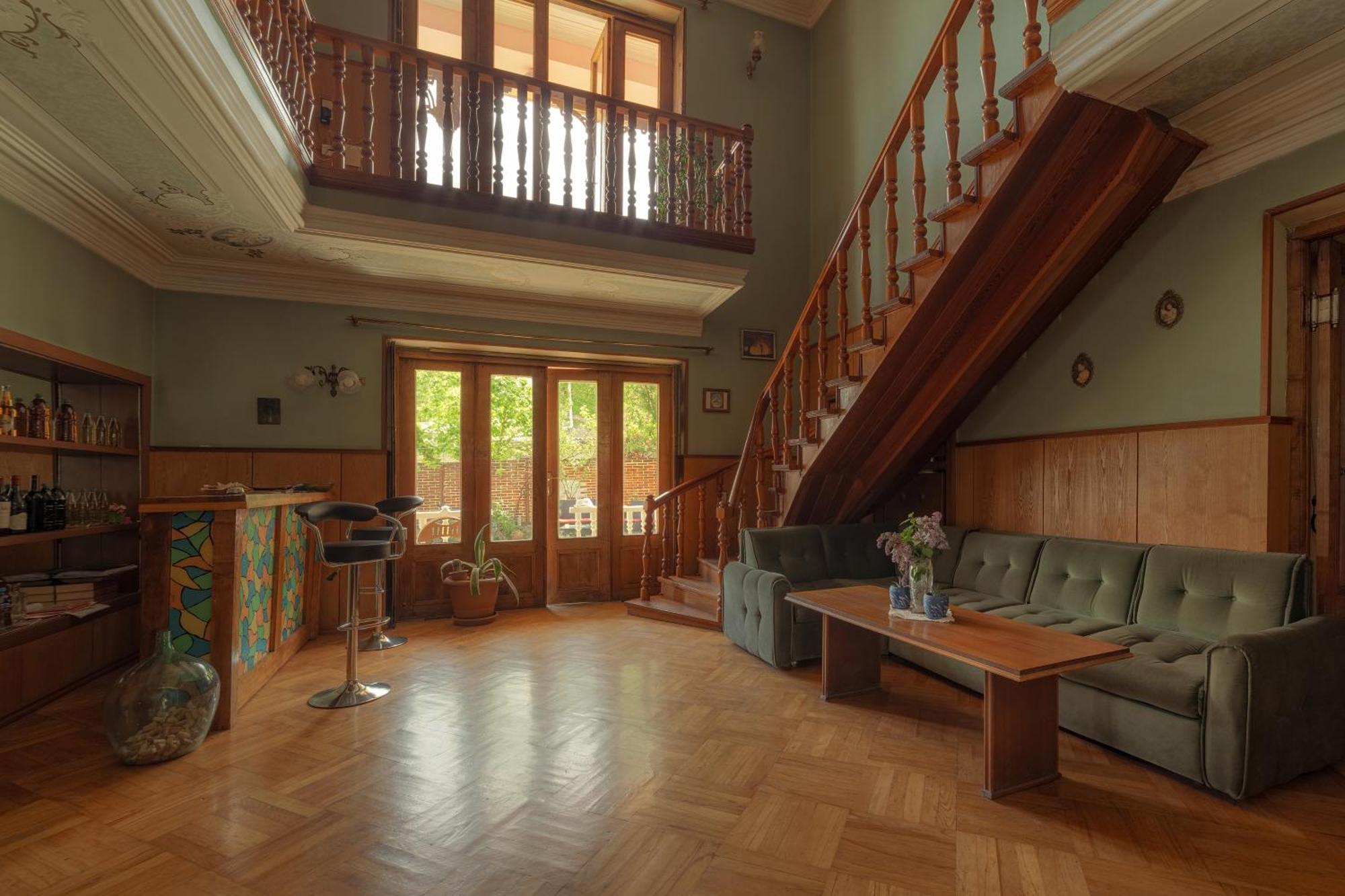Гостевой дом Top Floor Телави Экстерьер фото